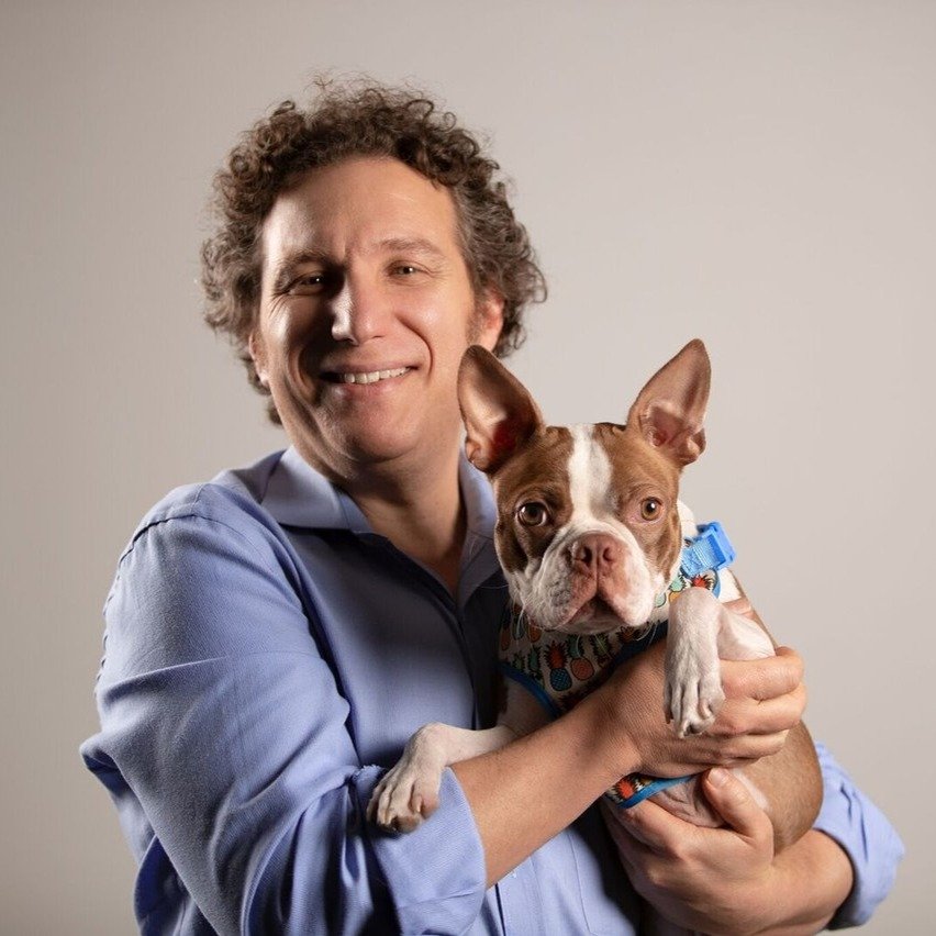 How to Switch to a Senior Dog Food Without Making Your Dog Sick